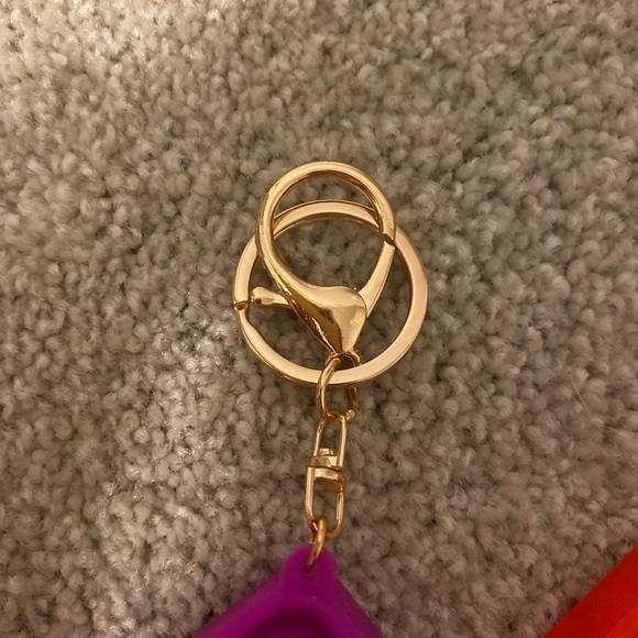 SET of 3 Pop Its - Picture 7 of 8